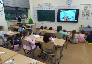 Projekcja filmu.