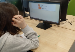 Uczniowie klas 6 uczestniczący w konkursie „Ile wiesz o pieniądzach”