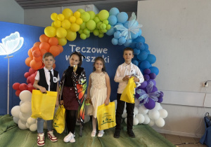 Uczestnicy konkursu recytatorskiego