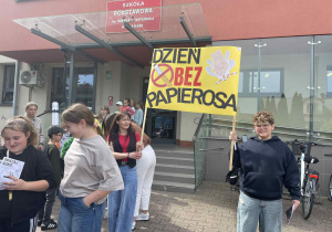 Transparent wykonany przez uczniów i nauczycieli