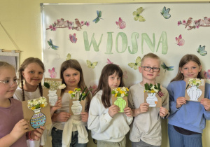 Prezentacja wykonanych wazonów.