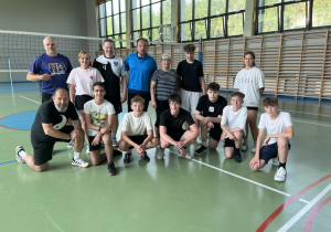 składy drużyn nauczycieli i uczniów