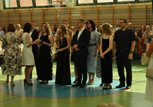Wręczenie listów gratulacyjnych i pochwalnych