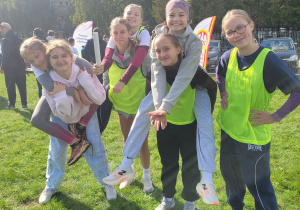 dziewczęta po biegu