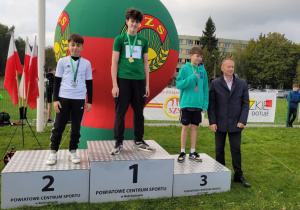 Chłopcy na podium
