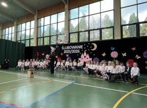 Ślubowanie uczniów klas pierwszych