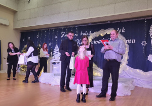 Jury wręcza nagrodę pocieszenia Wiktorii