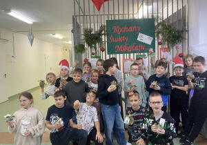 Wspólne zdjęcie uczniów klasy 3a