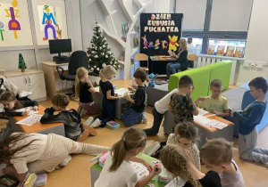 Uczniowie rozwiązują zadania.