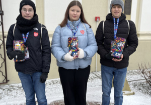 Wolontariusze kwestujący w Łękińsku