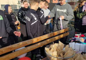 wręczanie medali za 1 miejsce