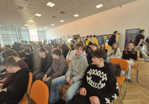 uczniowie na auli ZSP nr 1