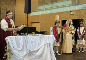 Misterium Męki Pańskiej w wykonaniu uczniów naszej szkoły.