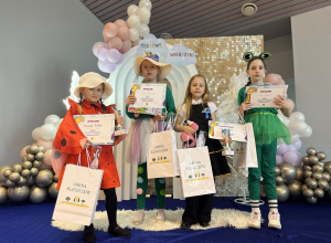 Sukcesy naszych uczniów w konkursie recytatorskim "Tęczowe wierszyki"