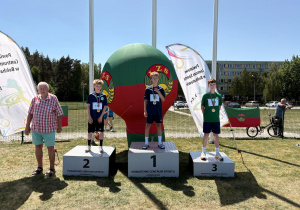 Chłopcy na podium