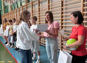 Plebiscyt na najlepszego sportowca szkoły.