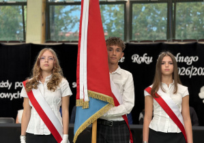 Poczet sztandarowy.