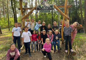 grupowe zdjęcie uczniów klasy 3b